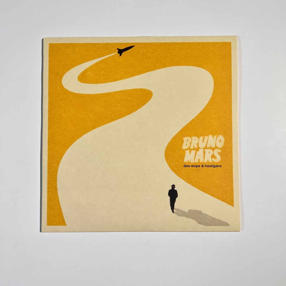 Bruno Mars -Doo Wops & Hooligans - Yellow - BeatRelease